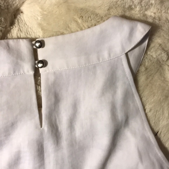 Banana Republic White Top w/Ivory Beaded Neckline - Picture 7 of 8